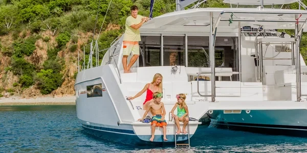Leopard 40 - Boatscribe.com