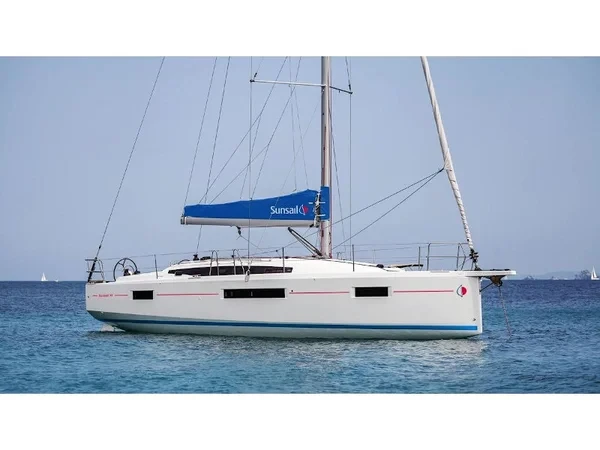 Sun Odyssey 410 - Boatscribe.com