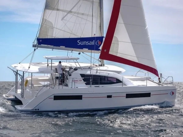 Leopard 40 - Boatscribe.com