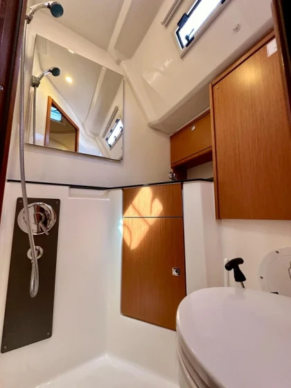 Bavaria 46 Cruiser - Boatscribe.com