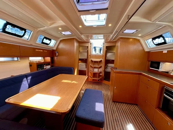 Bavaria 46 Cruiser - Boatscribe.com