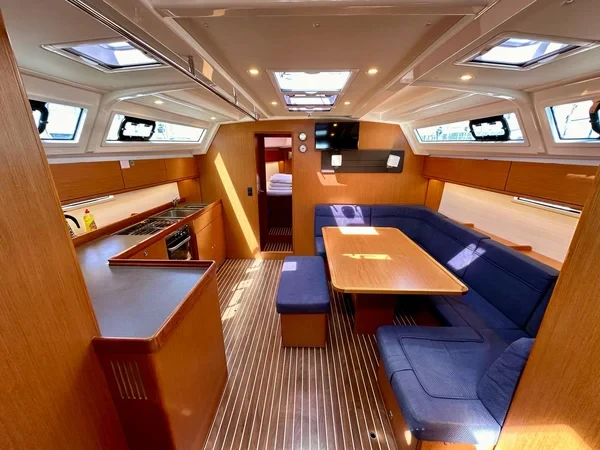 Bavaria 46 Cruiser - Boatscribe.com