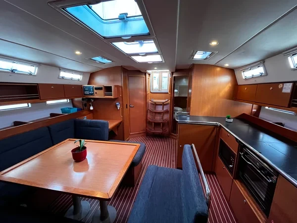 Bavaria 45 Cruiser - Boatscribe.com