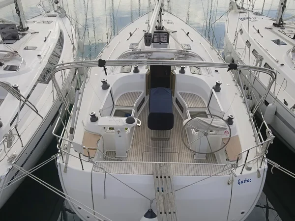 Bavaria 45 Cruiser - Boatscribe.com