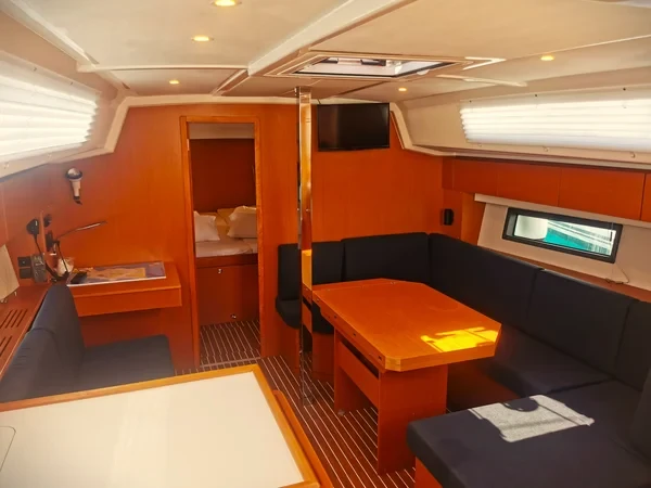 Bavaria C42 - Boatscribe.com