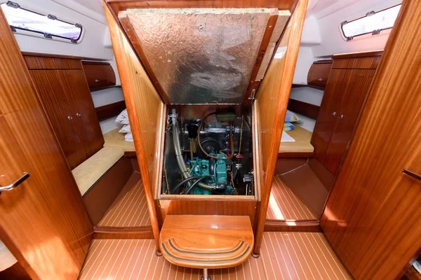 Bavaria 36 Cruiser - Boatscribe.com