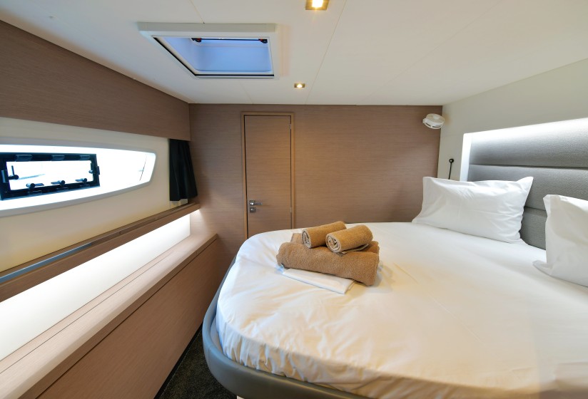 Saona 47 - Boatscribe.com