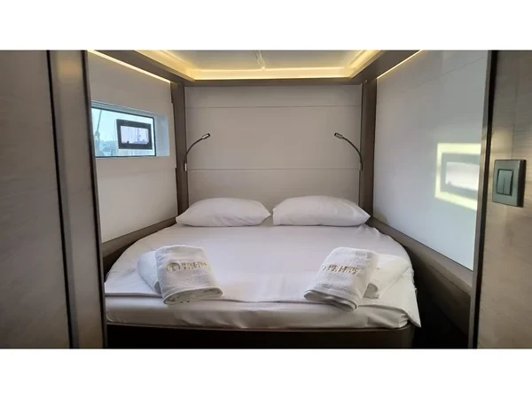 Lagoon 46 - Boatscribe.com