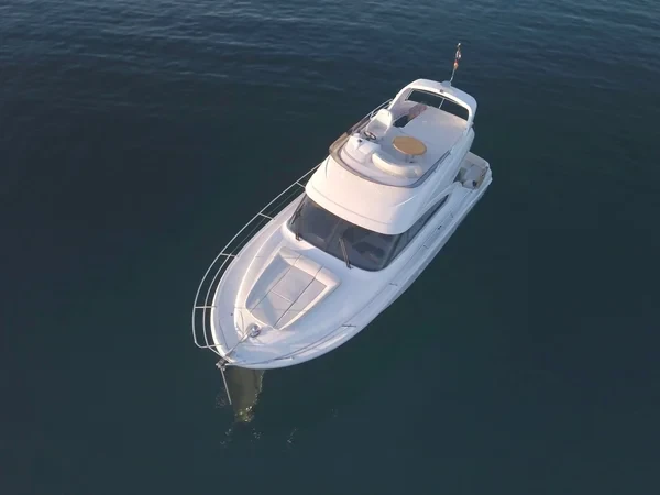 Antares 36 - Boatscribe.com