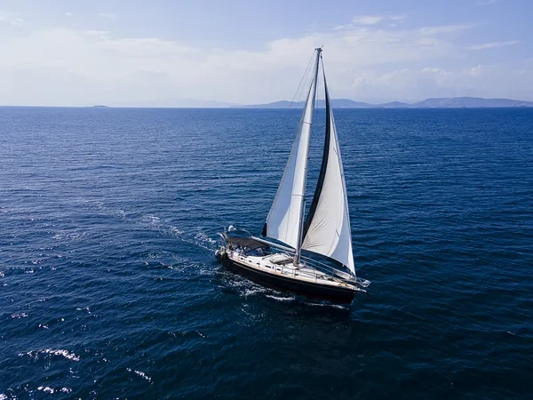 Ocean Star 51.2 - Boatscribe.com