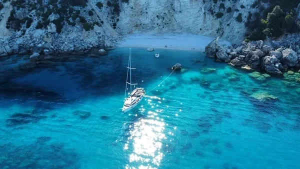 Sun Odyssey 479 - Boatscribe.com