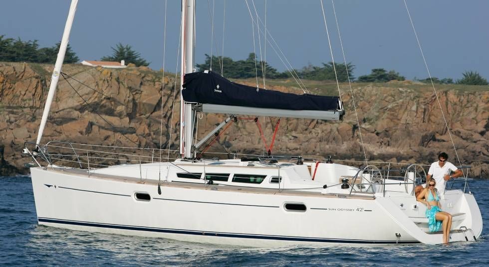 Sun Odyssey 42i - Boatscribe.com