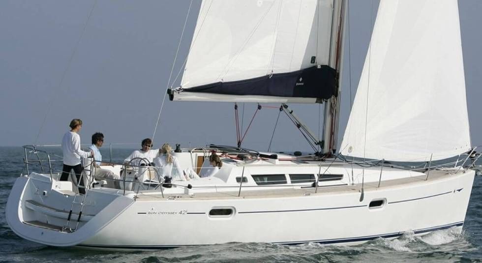 Sun Odyssey 42i - Boatscribe.com