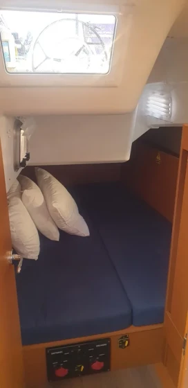 Sun Odyssey 410 - Boatscribe.com