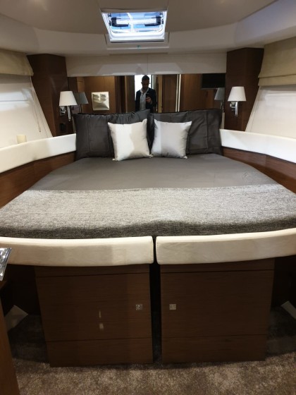 Jeanneau NC 14 - Boatscribe.com