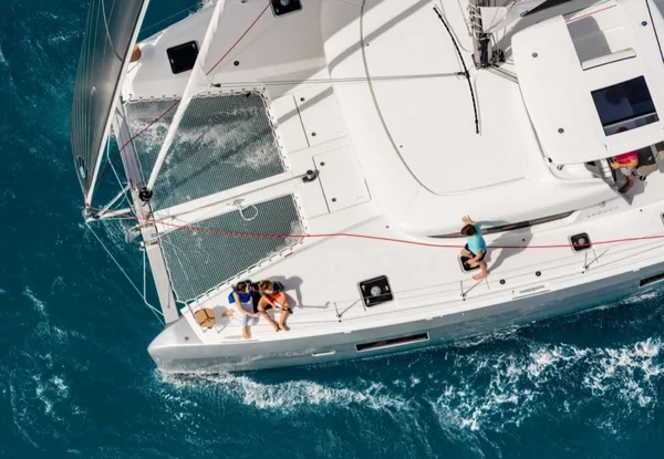 Lagoon 42 - Boatscribe.com