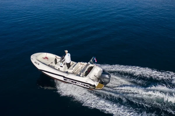 Zar 57 - Boatscribe.com