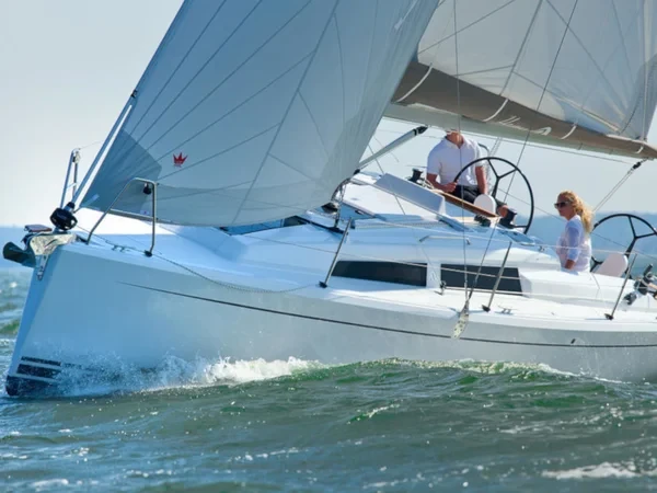 Hanse 315 - Boatscribe.com