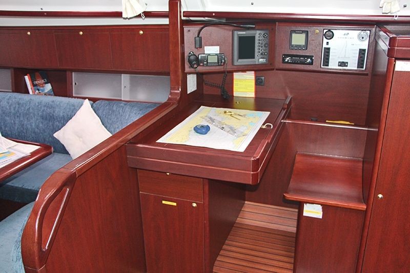 Harmony 42 - Boatscribe.com