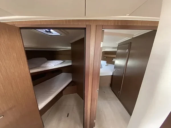Oceanis 40.1 - Boatscribe.com