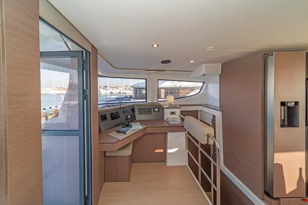 Bali 4.6 - Boatscribe.com