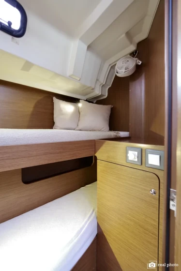 Oceanis 46.1 - Boatscribe.com