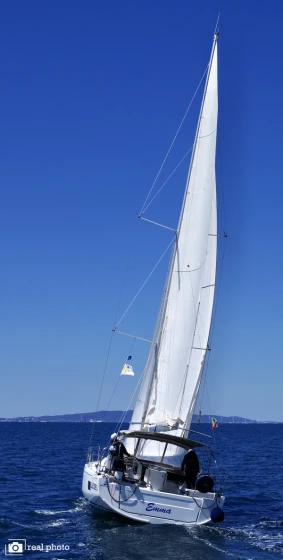 Oceanis 46.1 - Boatscribe.com