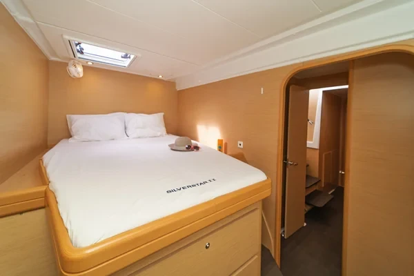 Lagoon 421 - Boatscribe.com