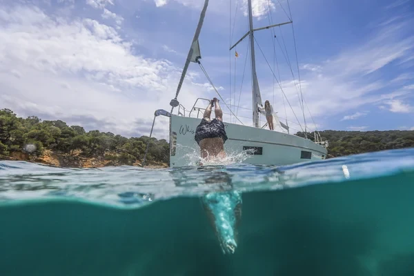 Bavaria C45 - Boatscribe.com