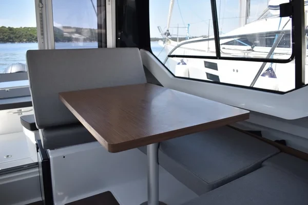 Merry Fisher 795 - Boatscribe.com