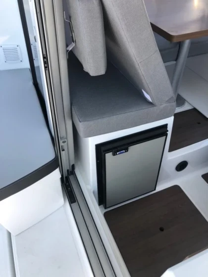 Merry Fisher 795 - Boatscribe.com