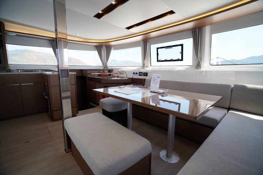 Lagoon 46 - Boatscribe.com