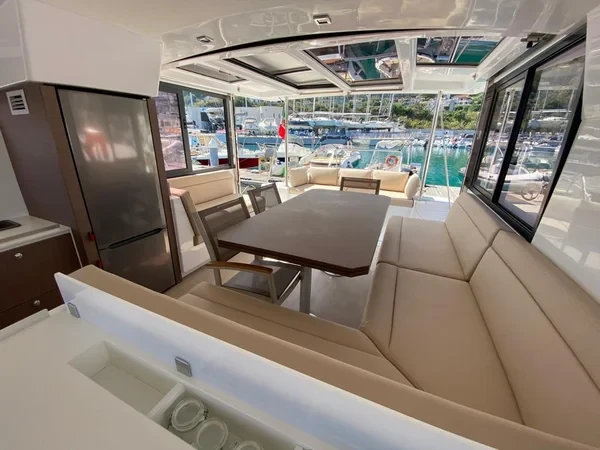 Bali 4.1 - Boatscribe.com