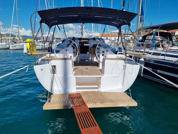Elan Impression 45.1 - Boatscribe.com