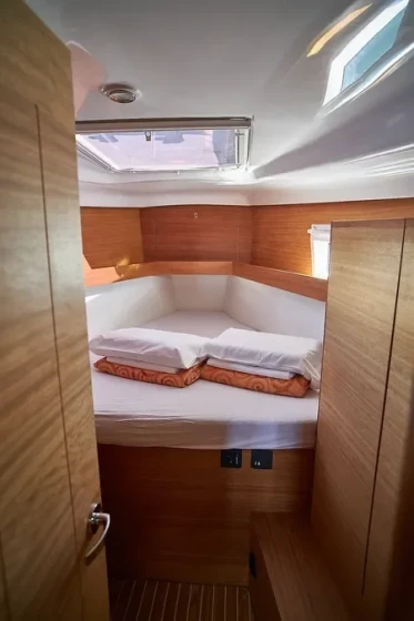 Elan Impression 45.1 - Boatscribe.com