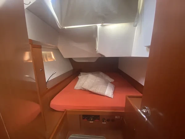 Oceanis 48 - Boatscribe.com