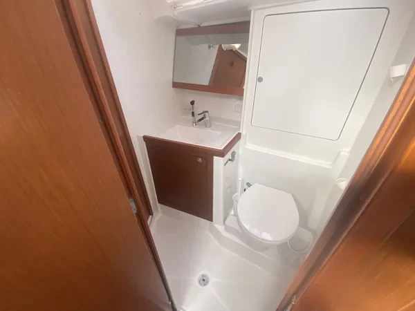 Oceanis 48 - Boatscribe.com