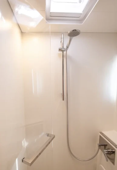 Lagoon 46 - Boatscribe.com