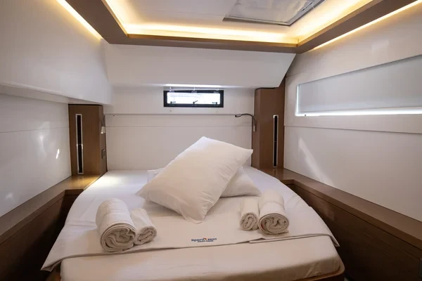 Lagoon 46 - Boatscribe.com