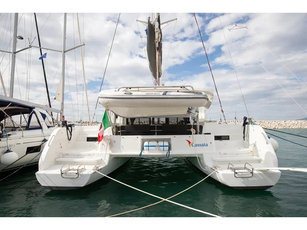 Lagoon 46 - Boatscribe.com