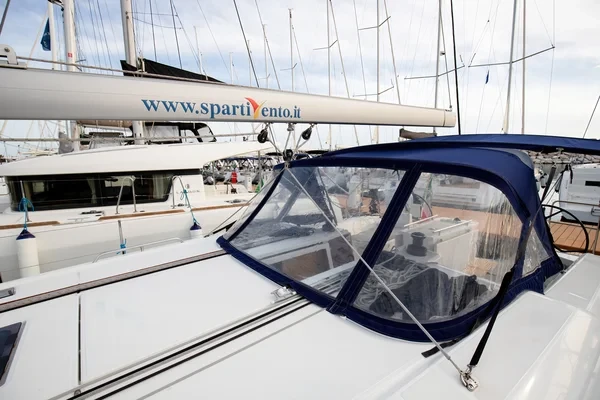 Oceanis 40.1 - Boatscribe.com