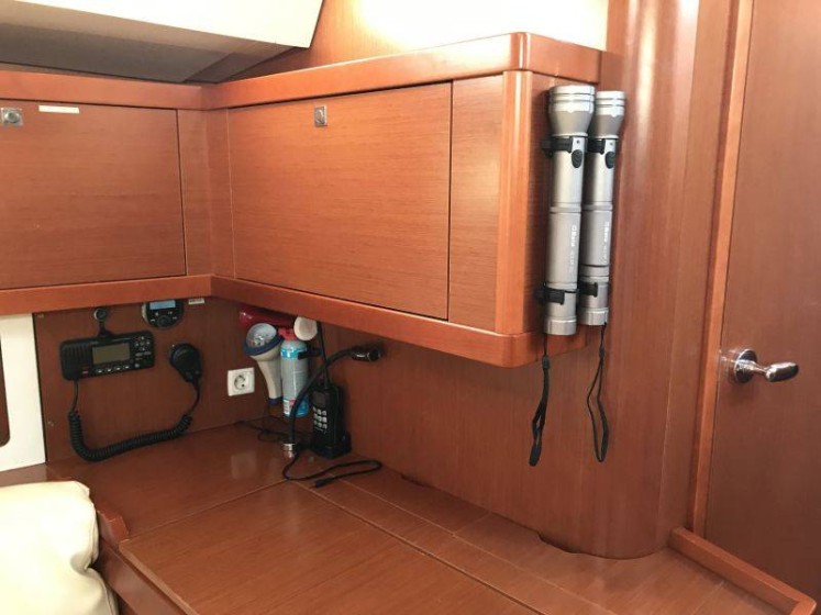 Oceanis 45 - Boatscribe.com