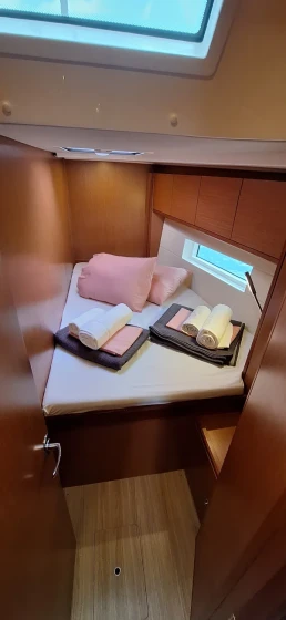 Bavaria C50 - Boatscribe.com