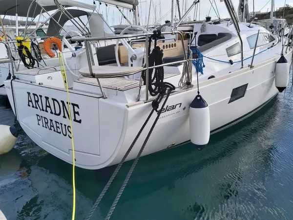 Elan Impression 45.1 - Boatscribe.com