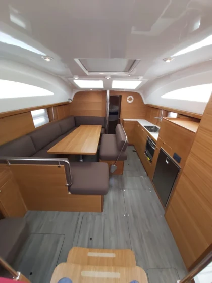 Elan Impression 45.1 - Boatscribe.com
