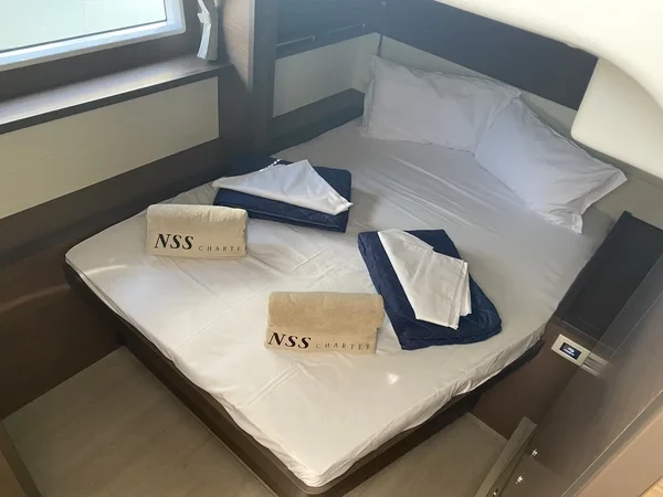 Lagoon 52 F - Boatscribe.com