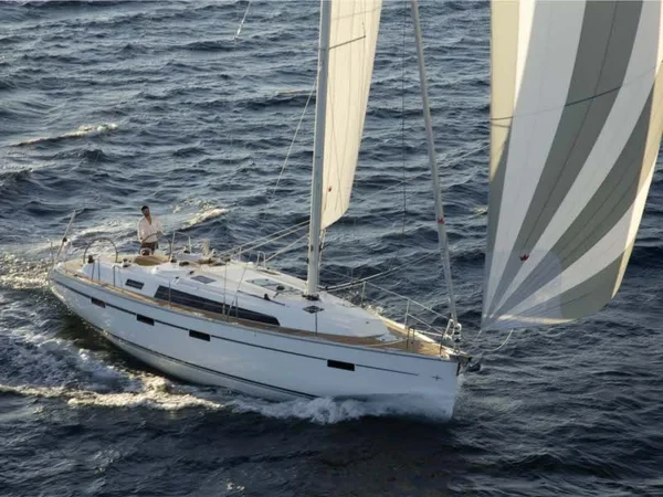 Bavaria 41 Cruiser - Boatscribe.com
