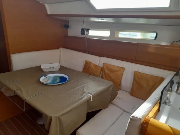 Sun Odyssey 439 - Boatscribe.com