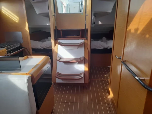 Sun Odyssey 439 - Boatscribe.com