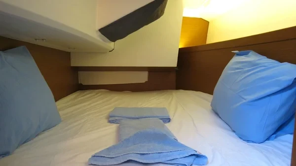 Sun Odyssey 349 - Boatscribe.com